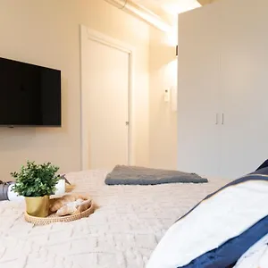 Ihost Luxury -free Parking- Plana 6 Mediolan
